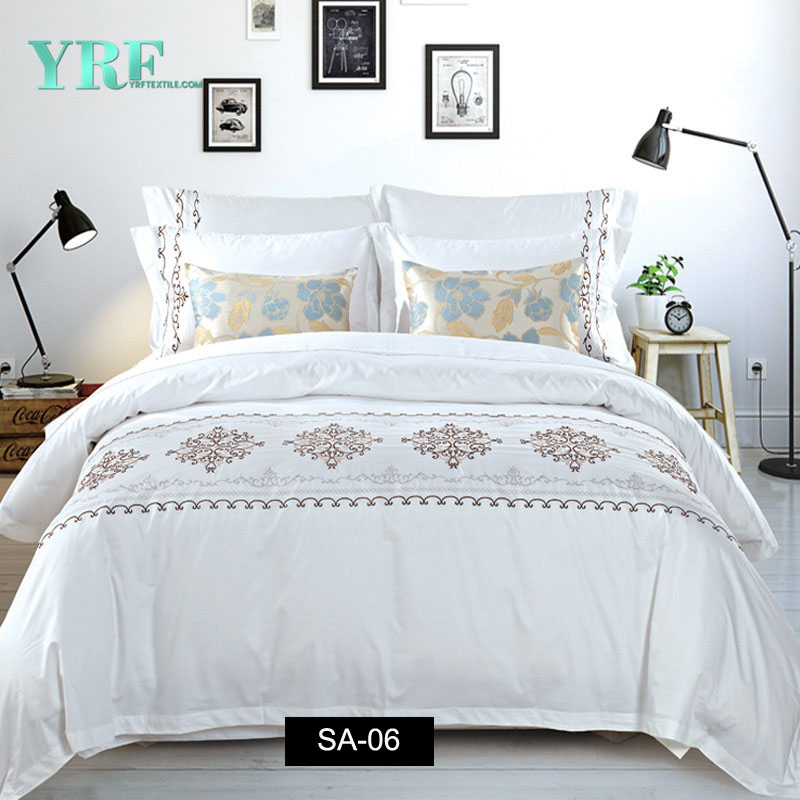Comfortable Hotel Soft Satin Bed Covers HB-013
