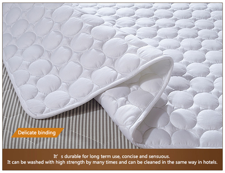 Deluxe Waterproof Mattress Protector