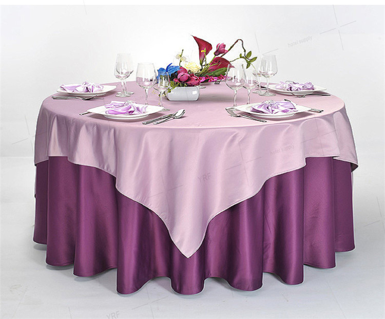 Plastic Wedding Table Cloth