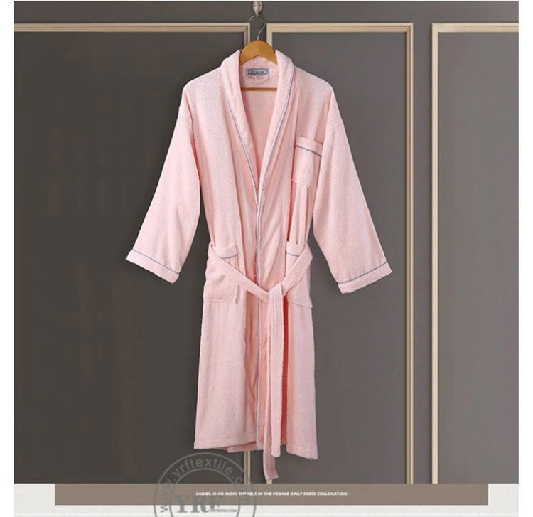 Luxury 100% Polyester Bathrobe