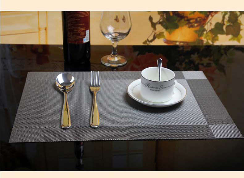 Plastic Place Mats For Tables