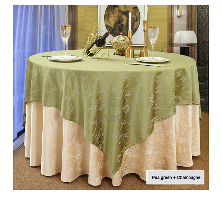 Shiny Table Cloths