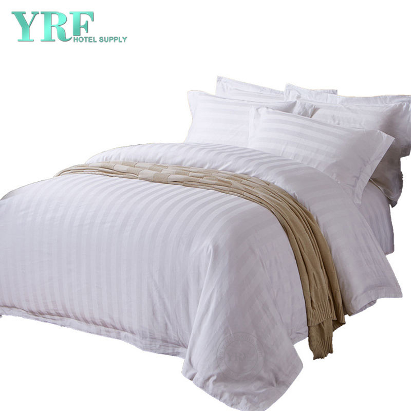 Hotel Quality White Bedding