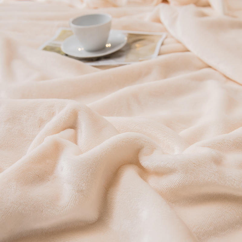 Blanket Fluffy Dyed Plain