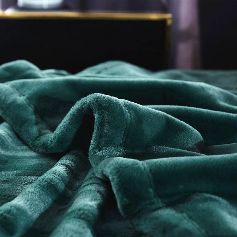 Blanket imitating fur Green