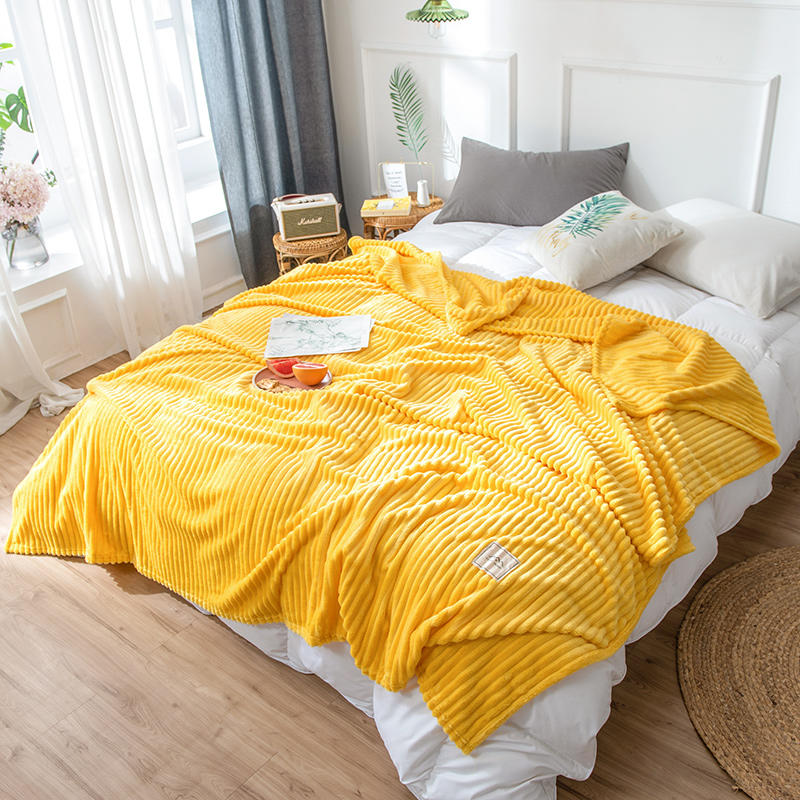 Fleece Blankets Yellow Stripe Design 100% Polyester