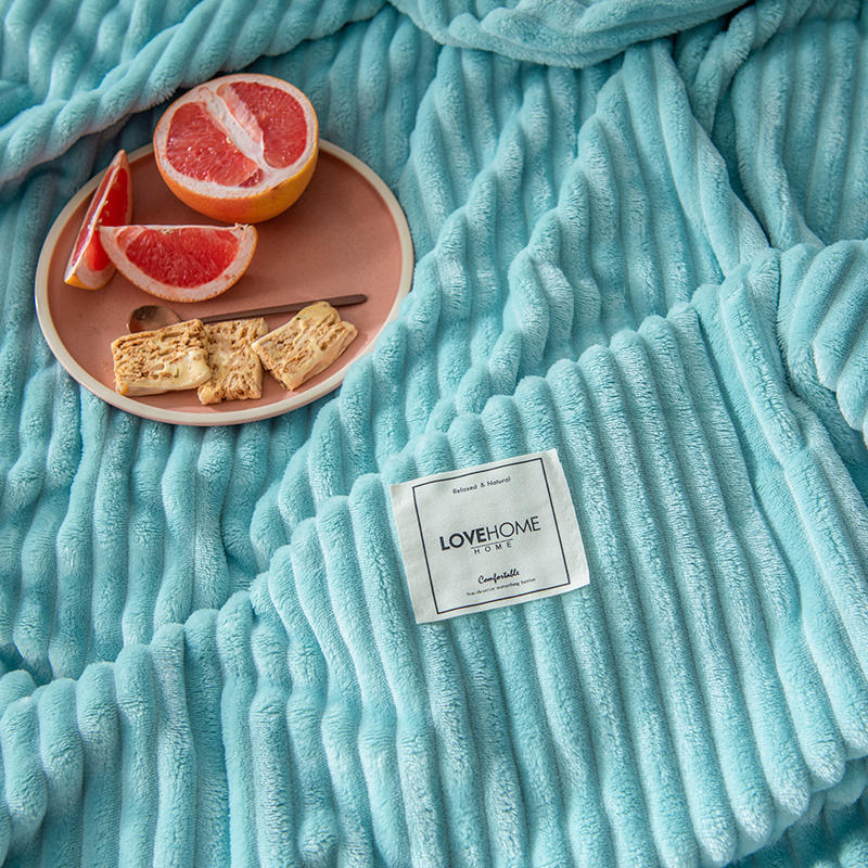 Aqua Stripe Design Fleece Throw Thick