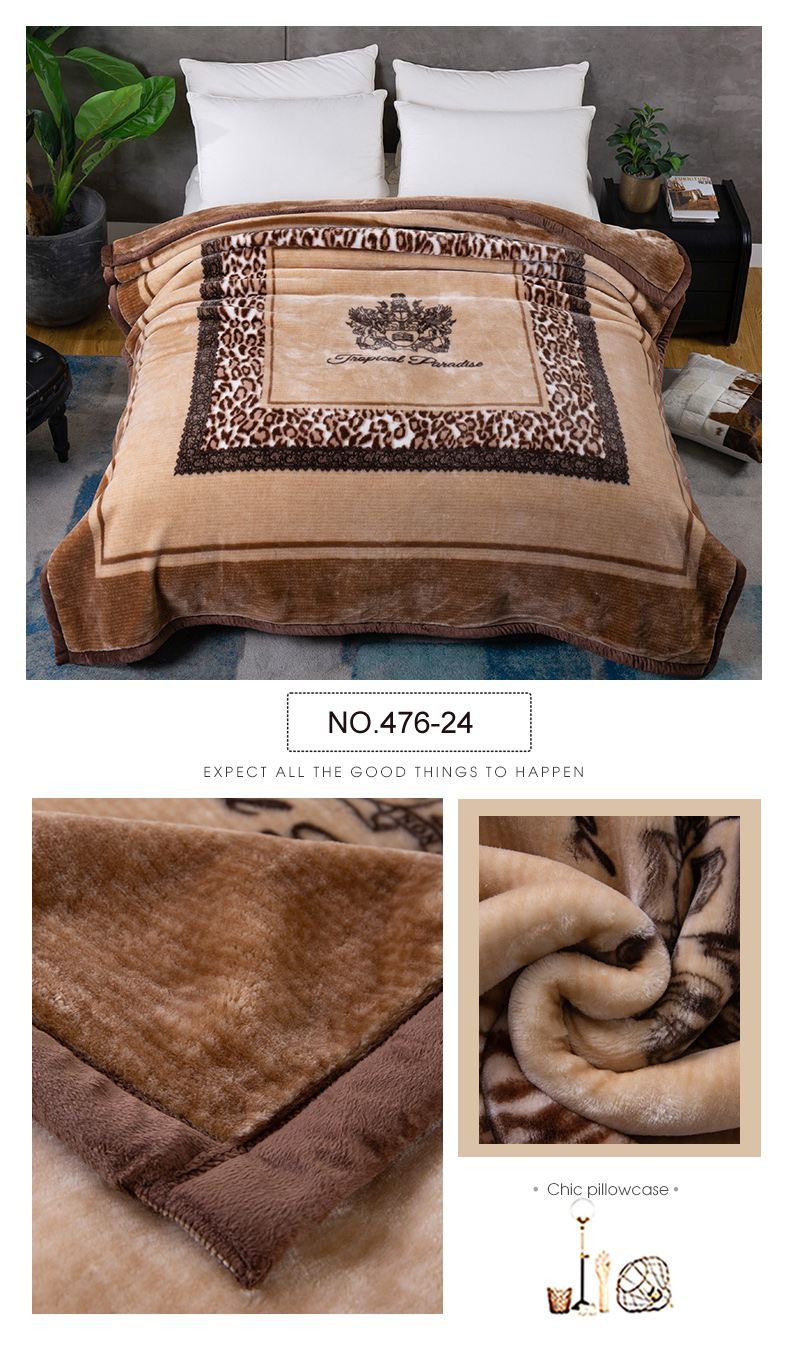 Deluxe Bedding Blanket Cozy