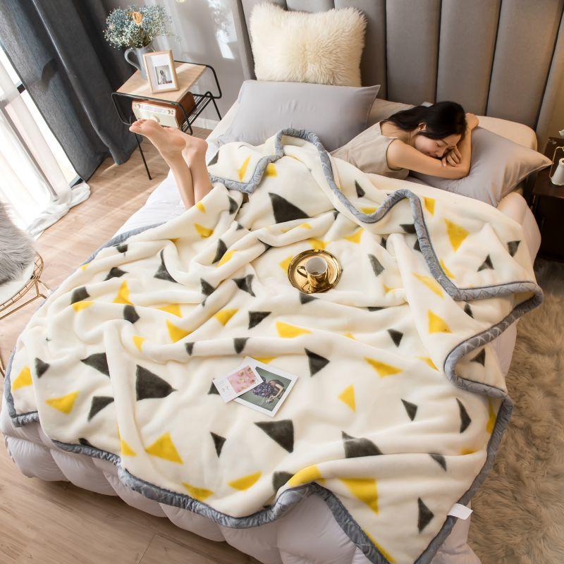 Modern Design Throw Blanket Lightweight