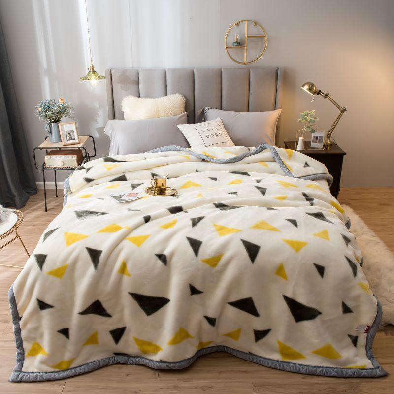 Throw Blanket Modern Design Lightweight