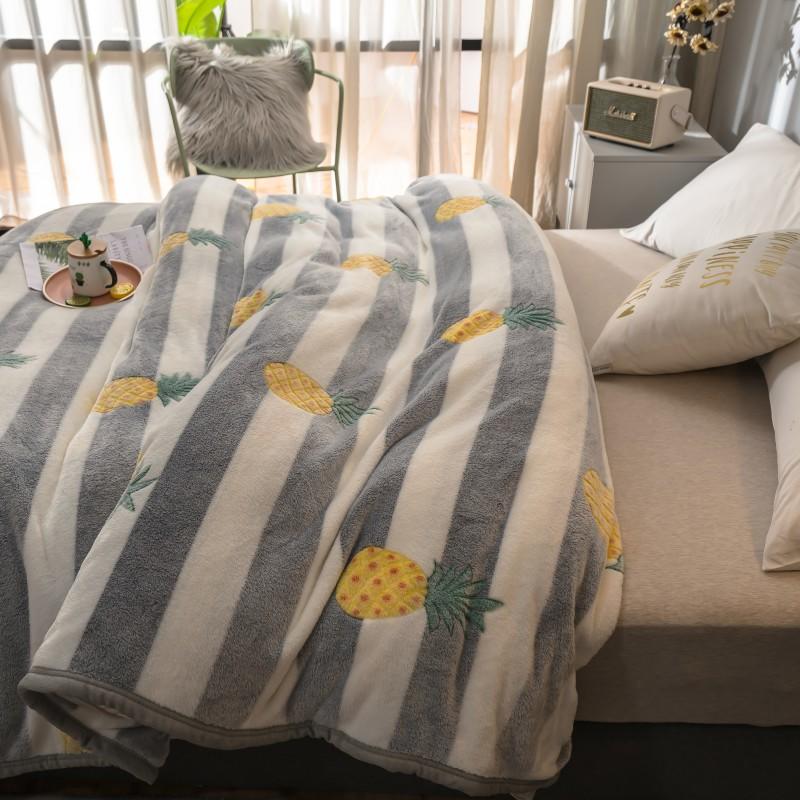 Wool Blanket Striped&Pineapples Durable