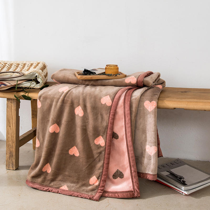 Easy to Carry Polyester Blanket For 50X61Inche