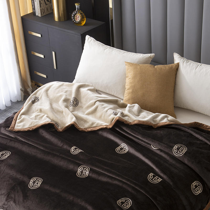 Fleece Bedding Throws Cozy