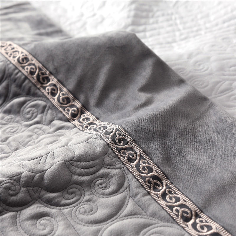 Wholesale Luxury Bedspread