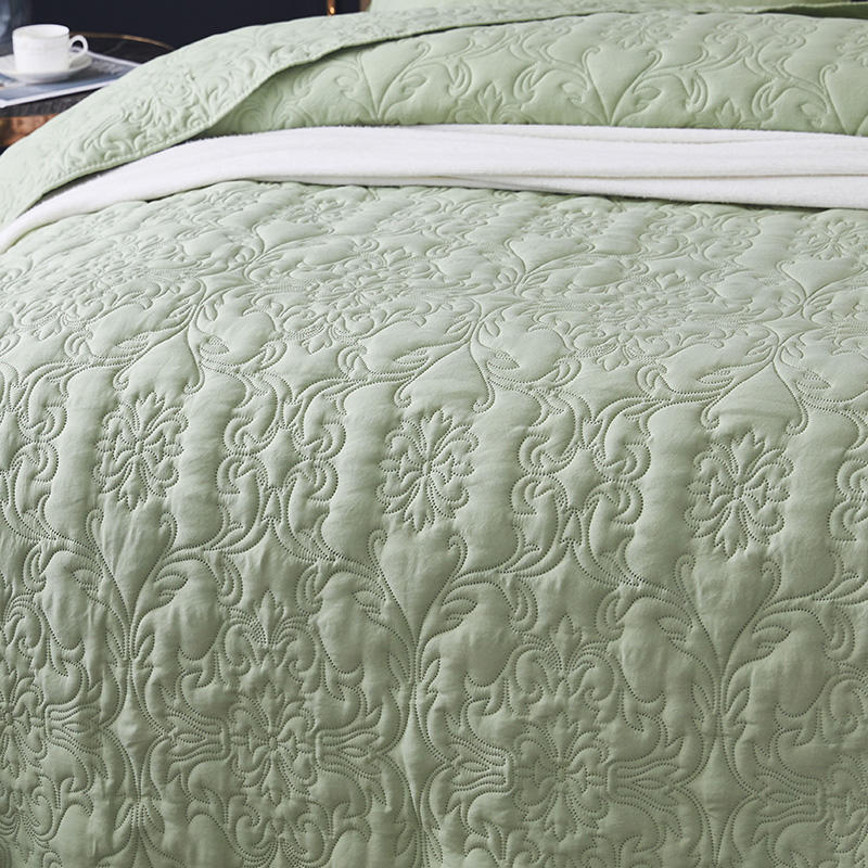 Double Bed Bedspread Deluxe