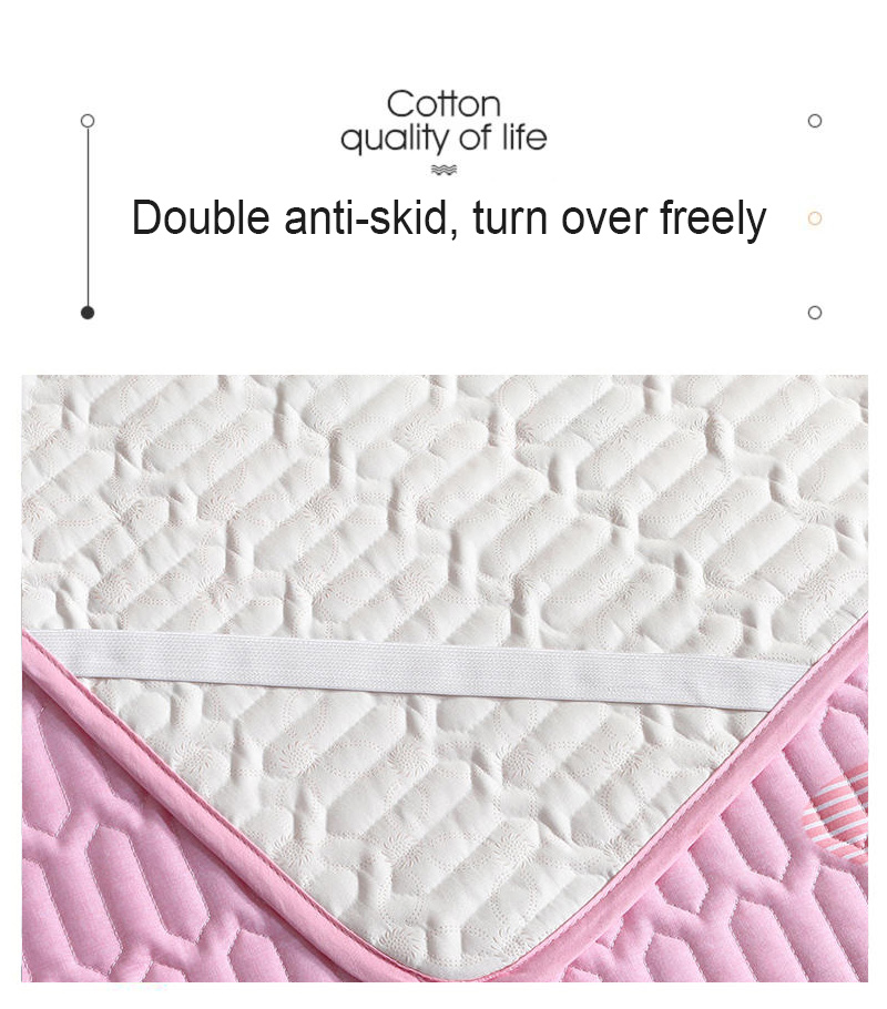 Delicate Top Quality Bed Mattress Cover
