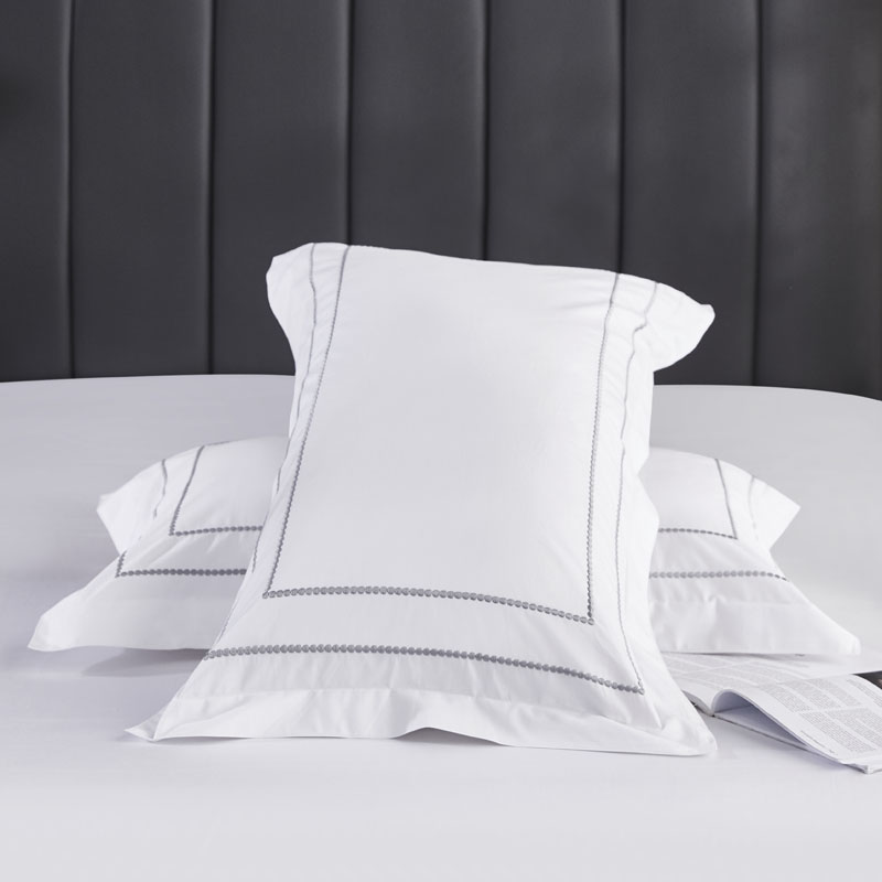 Extra Twin XL hotel bed sheets White