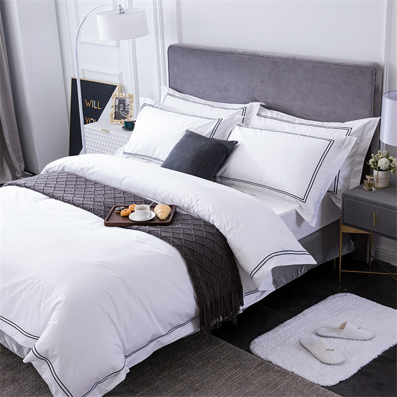 White duvet cover 800 Thread Count