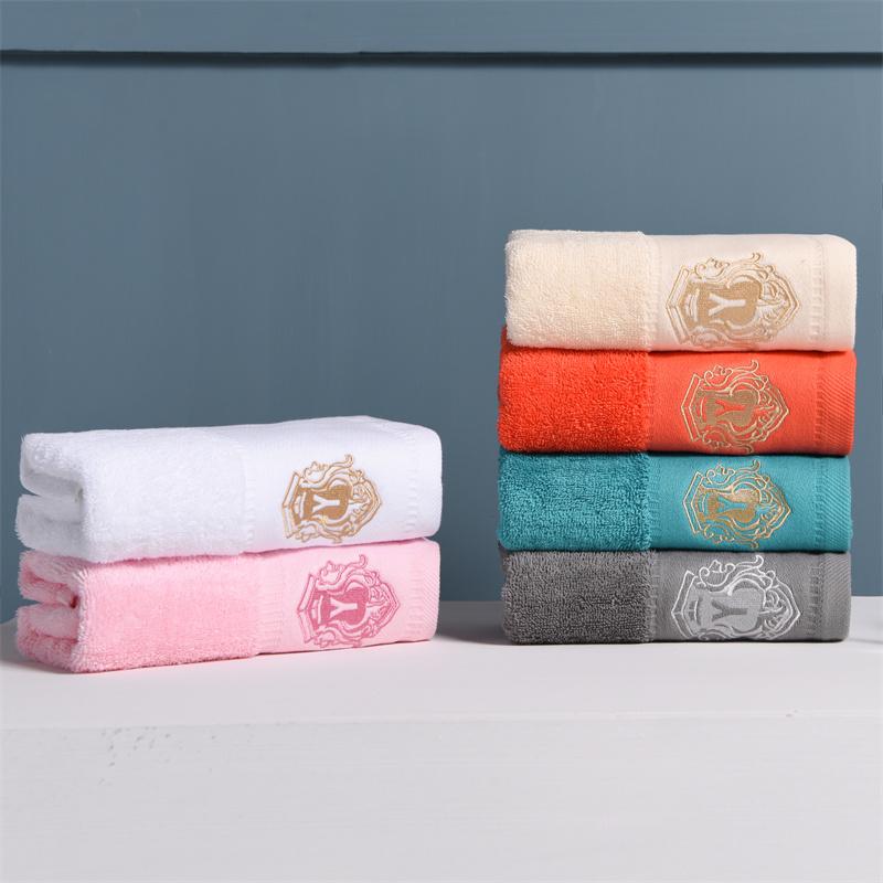 100% terry cotton Hotel Towel White