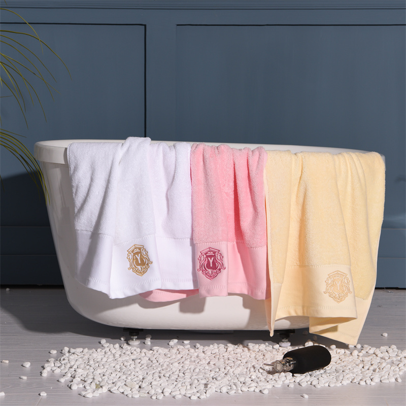 Hotel Towel With Zip Pocket High Quality