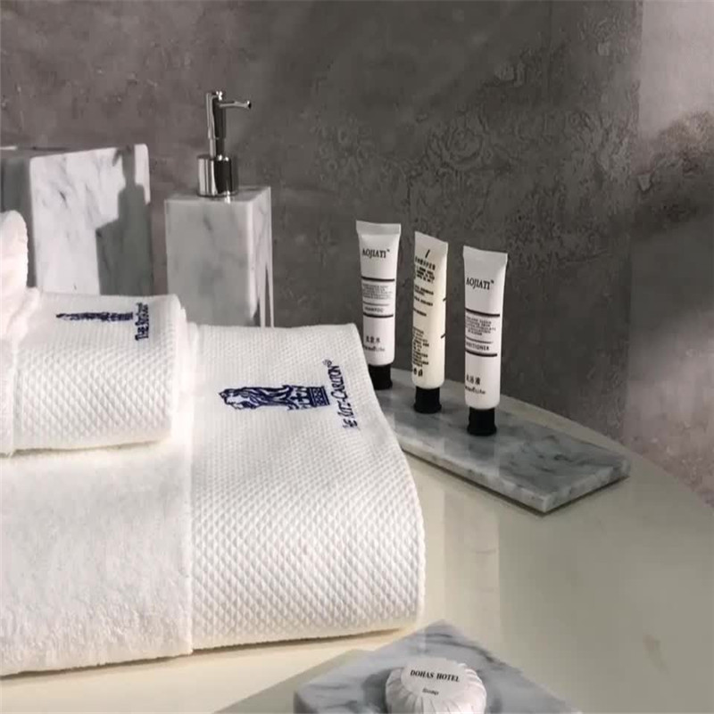 hotel bath towel 32S White Color