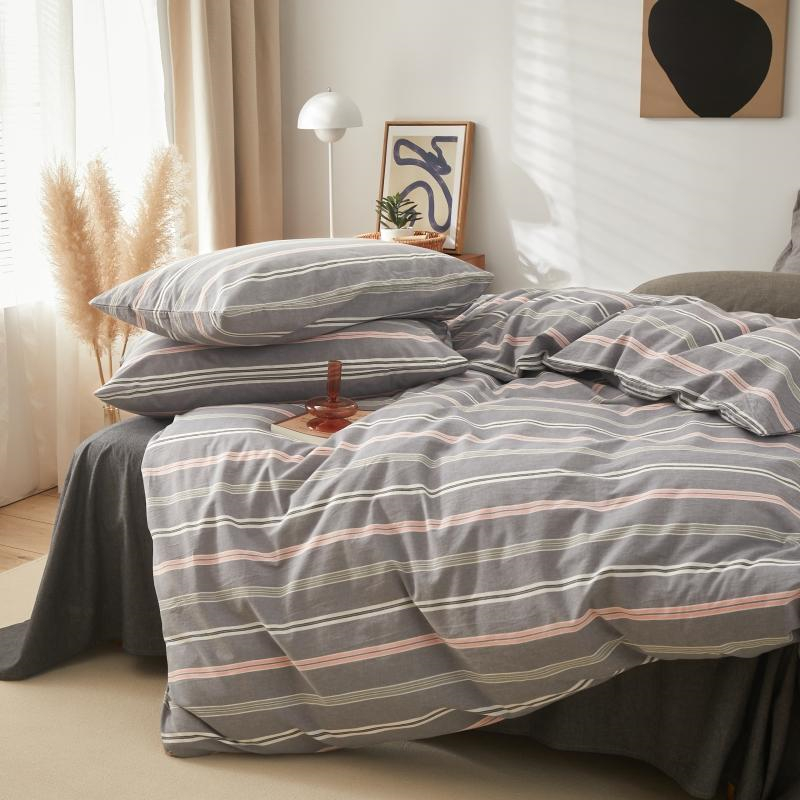 Ab Sides Bedding Set