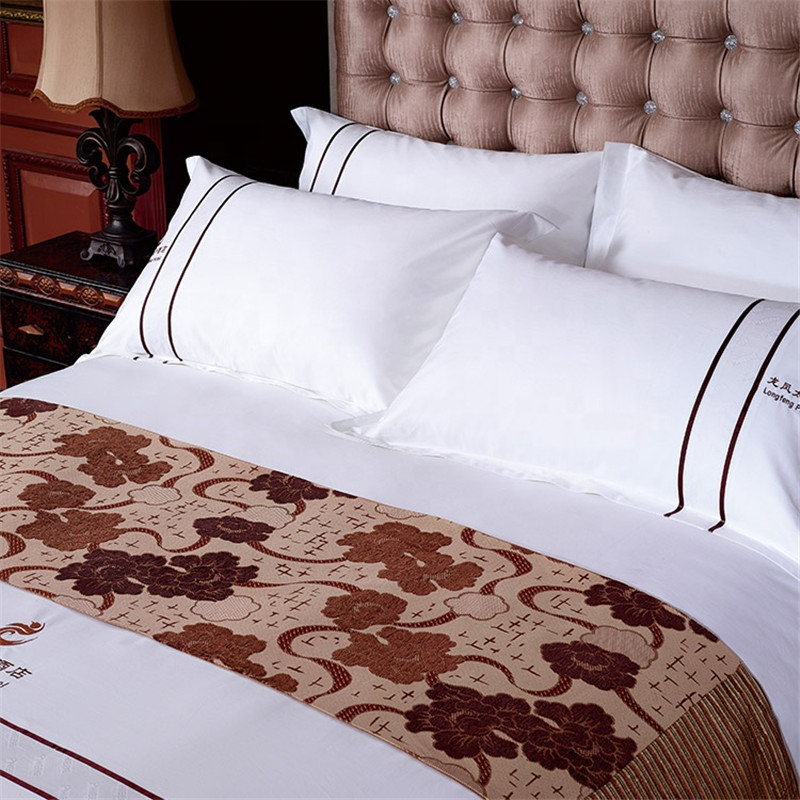 Jacquard Cotton Polyester Hotel Living Sheets