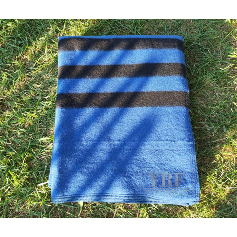 Principe Camping 100% chemical fiber Blanket