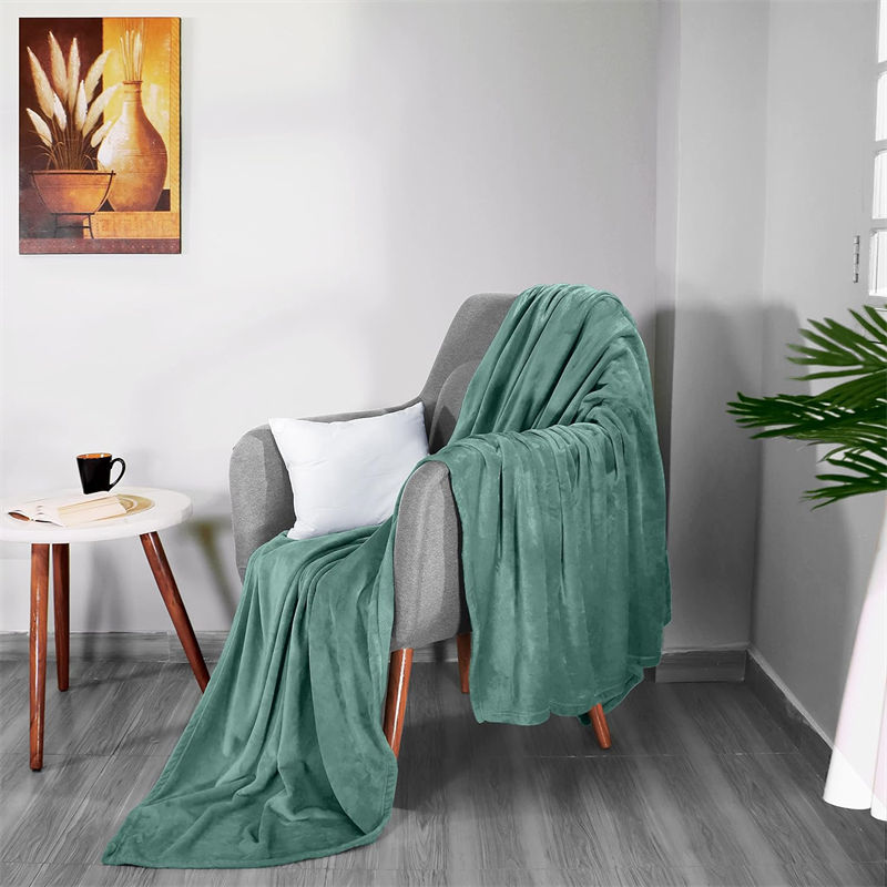 Fleece blanket - 90 x 66 inches