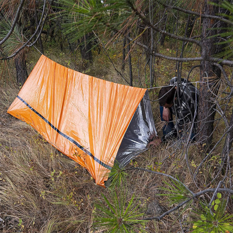 Waterproof and windproof Living Tent