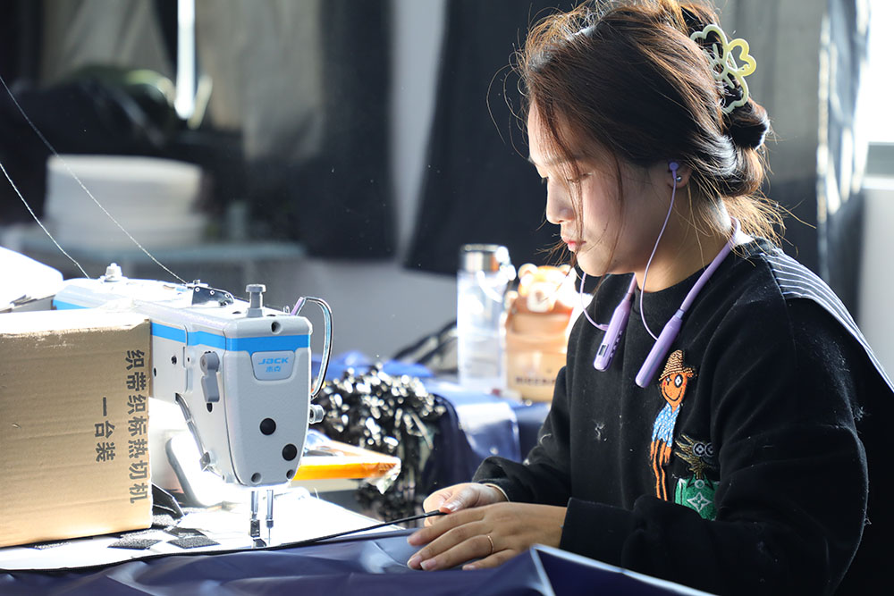 emergency rescue sleeping bag manufacturer