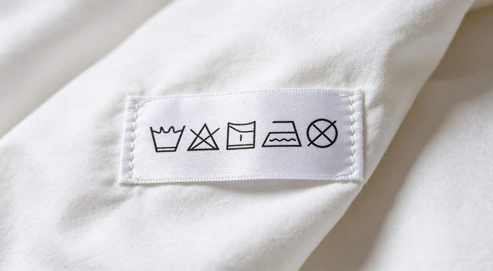 Nursing Home Bedding - Care Label White Detail, maintenance specifications for end users