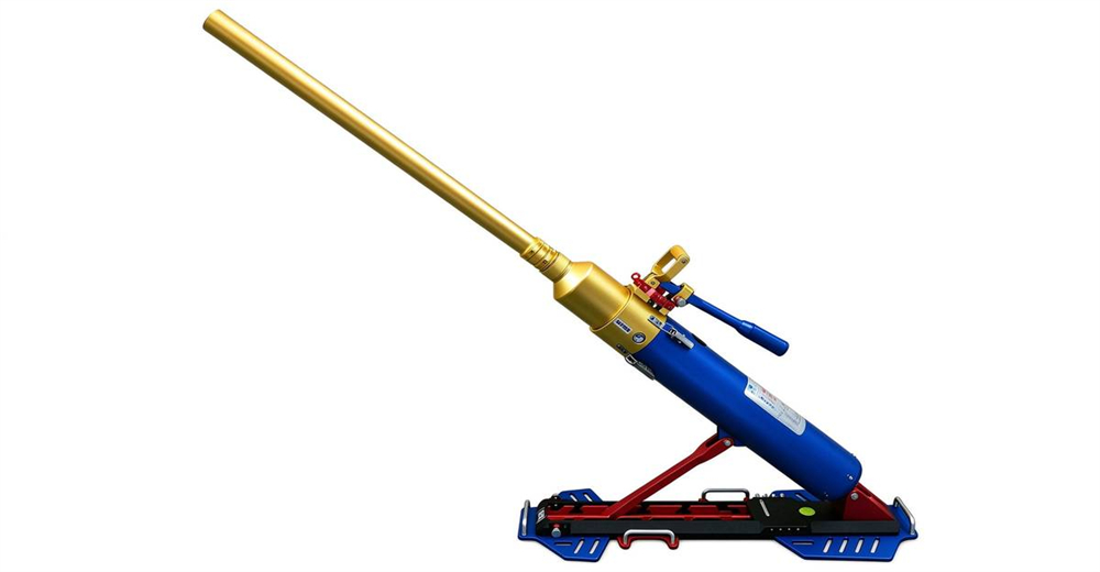 Extreme range 640m blue and gold dual barrel pneumatic line thrower macro detail showing durable construction for long service life in professional water rescue operations Extreme range 640m blue and gold dual barrel pneumatic line thrower macro detail showing durable construction for long service life in professional water rescue operations