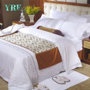 Comfortable Deluxe Mens Bedspreads