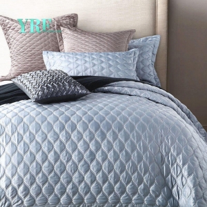 Lightweight All Season Bedspread Cover