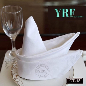 Exquisite Polyester White Napkins