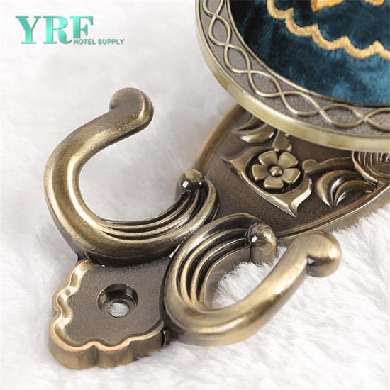 Sales Metal And Plastic Curtain Hook Hotel Decorative