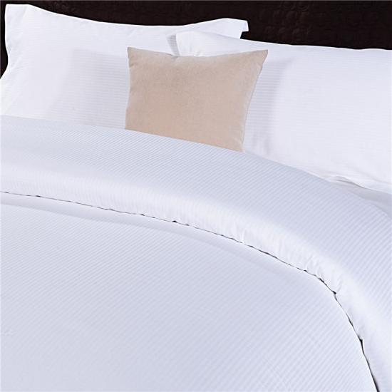 Customized Cheap 100% Cotton 5 Star Hotel Resort Modern Hotel Bedding