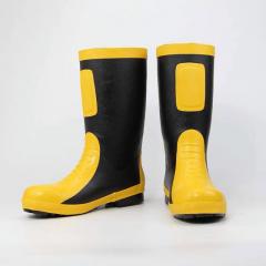 Flame-Resistant Boots with 150°C Heat Insulation
