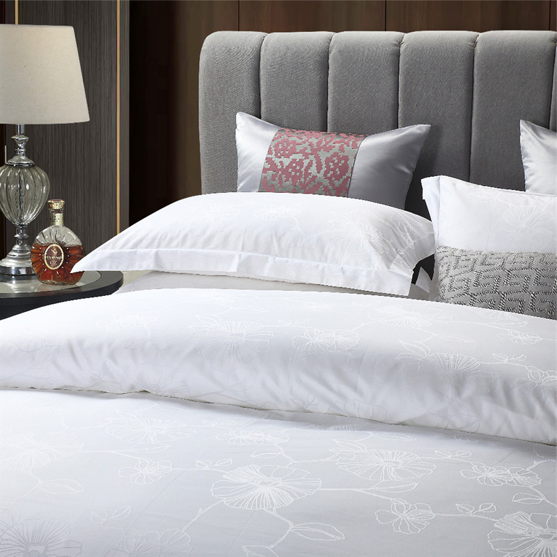 What precautions should be taken when washing viscose fabrics in hotel linen? 