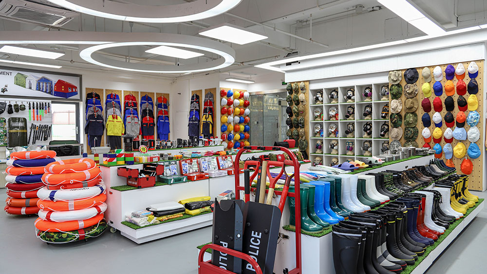 Chinese Factory B2B Wholesale Rescue Tow Truck (DRC Market): 3-Minute Rapid Extraction + Powerful Winch Design, ISO Certified for Emergency Scenarios